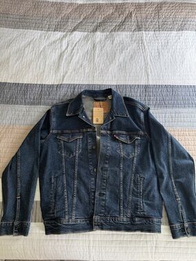 Levi's Indigo Blue Denim Trucker Jacket